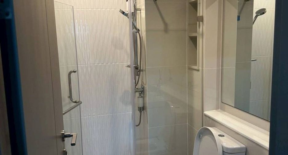 À vendre 1 chambre condo à Huai Khwang, Bangkok