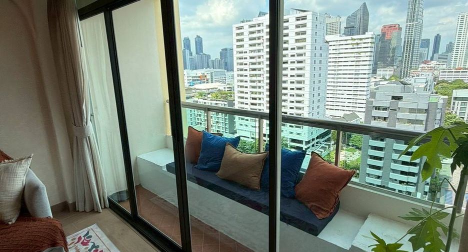 À vendre 2 chambres condo à Watthana, Bangkok