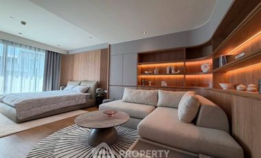 Condo en venta de 4 habitaciones en Yan Nawa, Bangkok