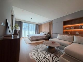 Condo en venta de 4 habitaciones en Yan Nawa, Bangkok