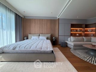 Condo en venta de 4 habitaciones en Yan Nawa, Bangkok