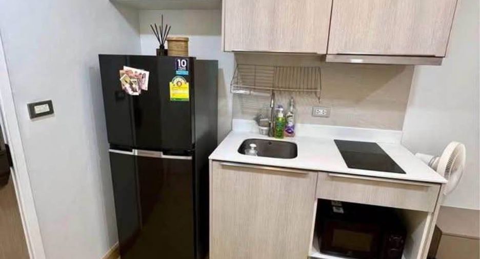 For sale 1 bed condo in Khlong Toei, Bangkok
