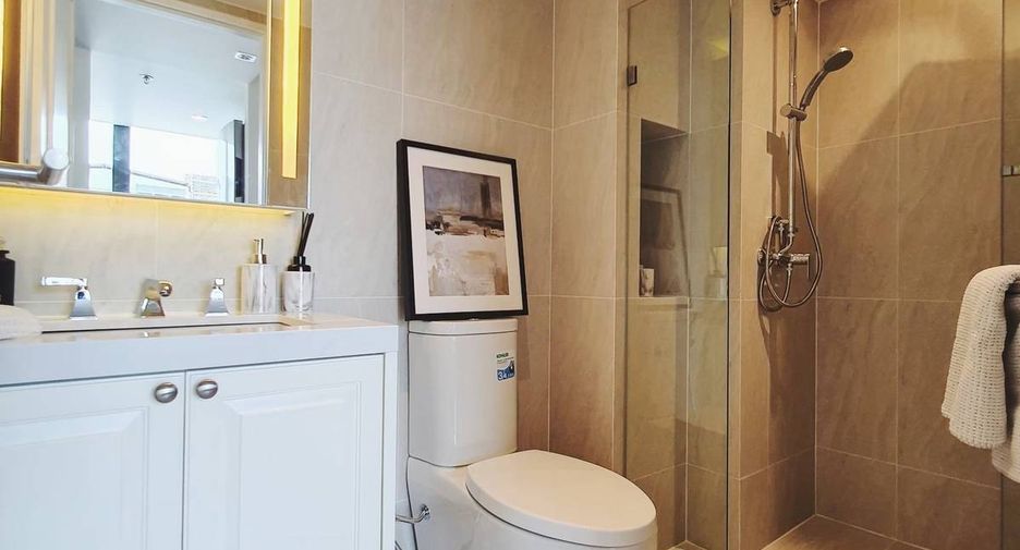 For sale 3 bedrooms condo in Bang Kho Laem, Bangkok