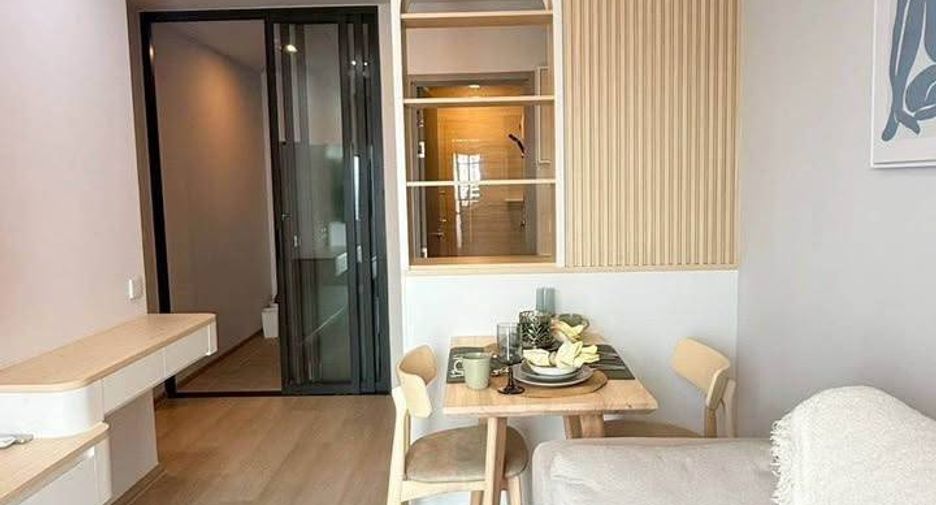 For sale 2 ベッドルーム condo in Phra Khanong, Bangkok