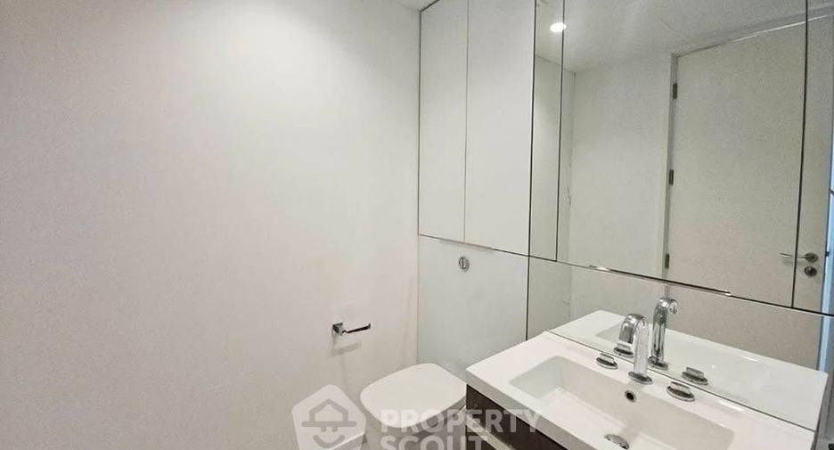 For sale 2 bedrooms condo in Pathum Wan, Bangkok