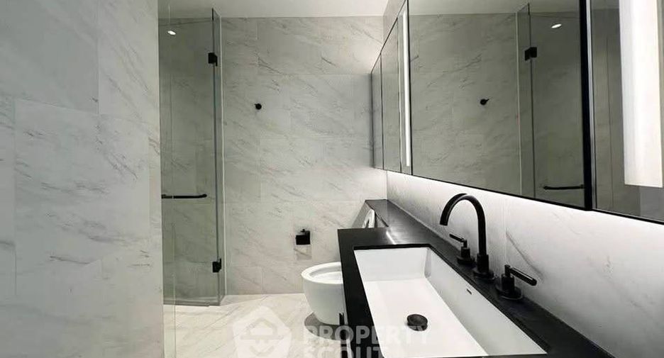 Condo en venta de 2 habitaciones en Sathon, Bangkok
