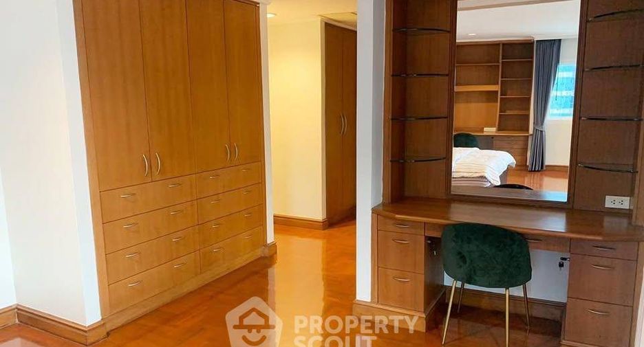 Condo en venta de 3 habitaciones en Watthana, Bangkok