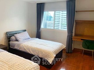 Wohnung zum Kauf mit 3 Zimmer in Watthana, Bangkok