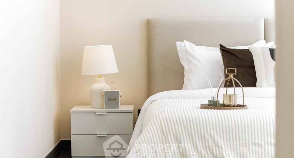 Condo en venta de 2 habitaciones en Sathon, Bangkok