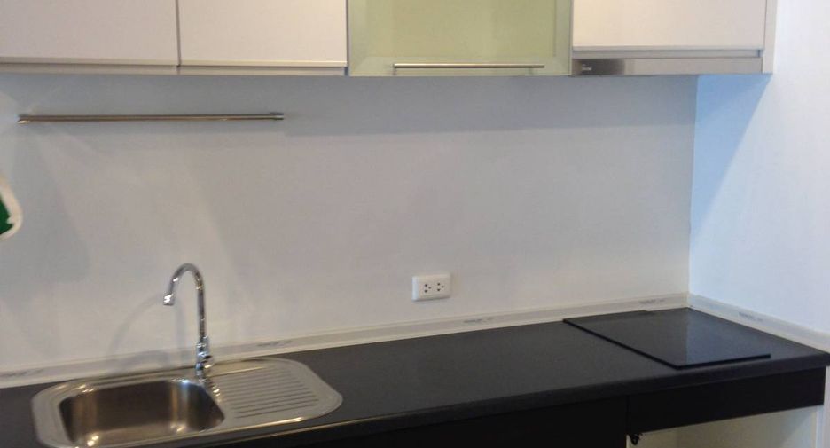 Condo en alquiler de 1 habitaciones en Bang Kho Laem, Bangkok