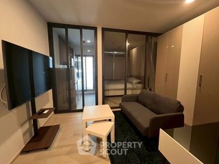 For rent 1 bed condo in Phra Khanong, Bangkok