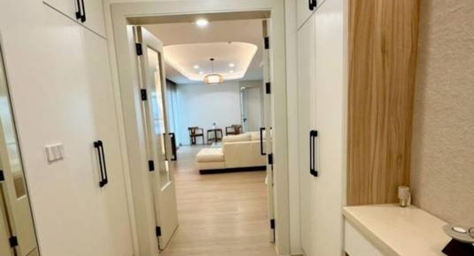 Wohnung zur Miete mit 3 Zimmer in Khlong Toei, Bangkok