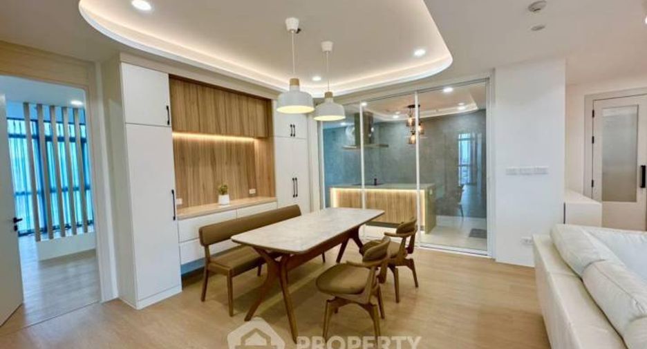 Wohnung zur Miete mit 3 Zimmer in Khlong Toei, Bangkok