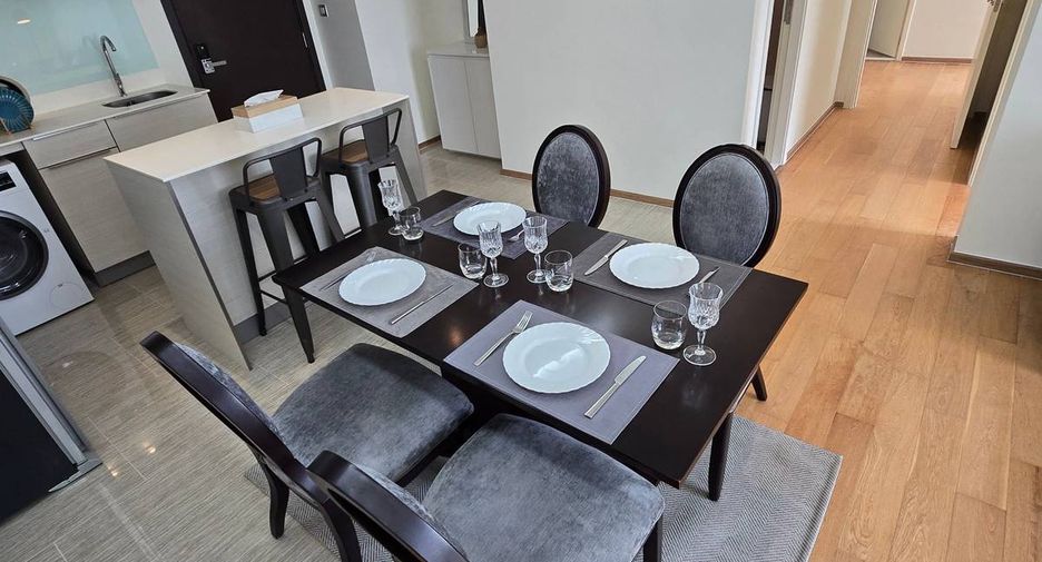 For rent 2 bedrooms condo in Watthana, Bangkok