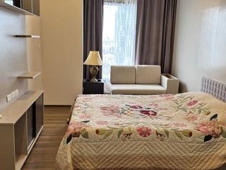 À louer 1 chambre condo à Phaya Thai, Bangkok