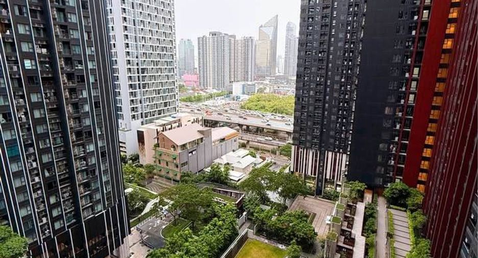 For rent 1 bed condo in Huai Khwang, Bangkok