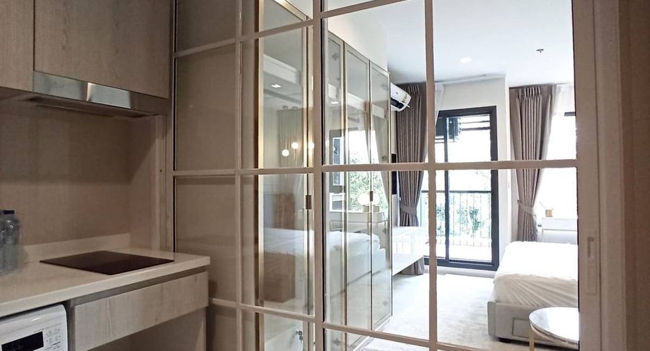 For rent 1 bed condo in Pathum Wan, Bangkok