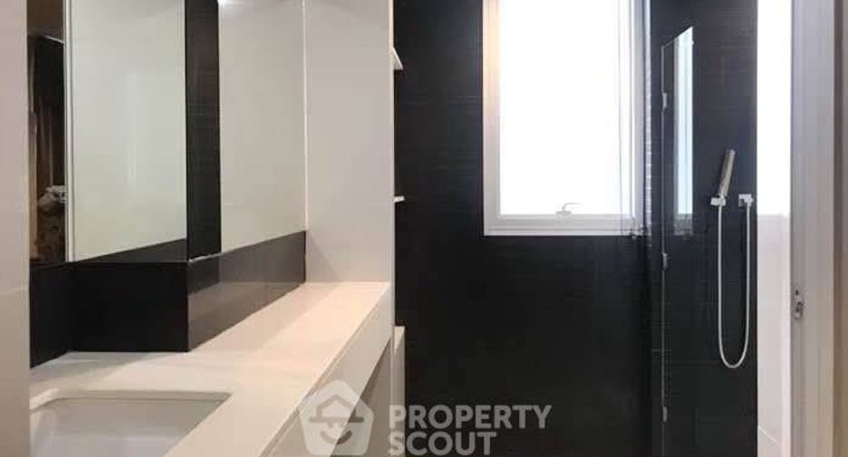 Condo en alquiler de 1 habitaciones en Huai Khwang, Bangkok