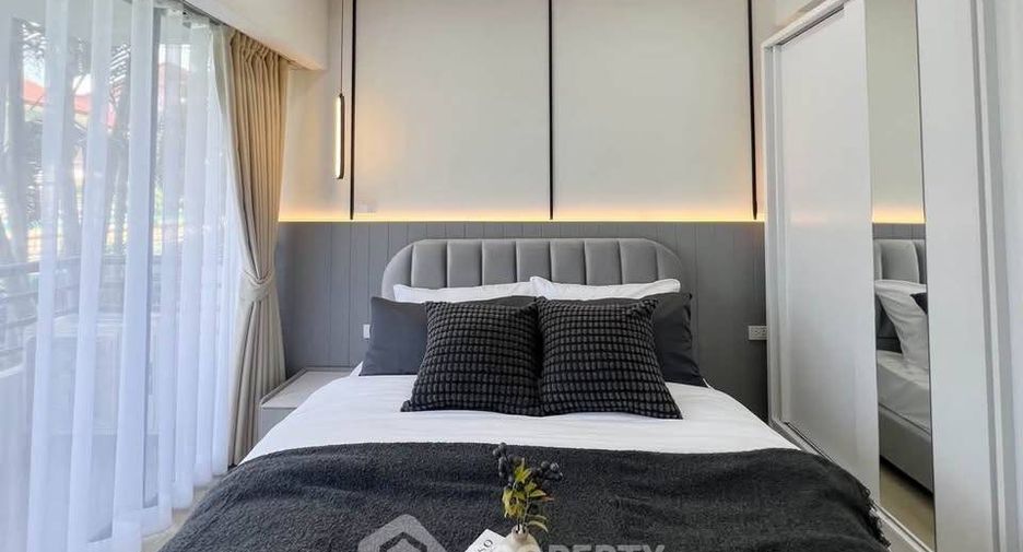 Condo en alquiler de 2 habitaciones en Phra Khanong, Bangkok