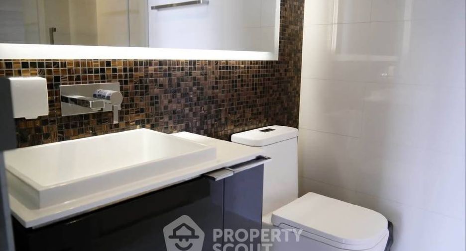 Condo en alquiler de 2 habitaciones en Sathon, Bangkok