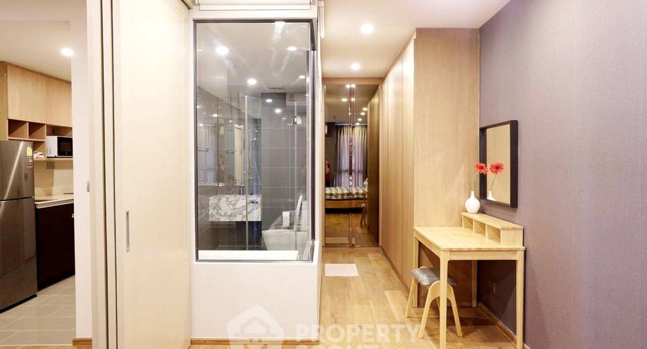 Wohnung zur Miete mit 1 Zimmer in Pathum Wan, Bangkok