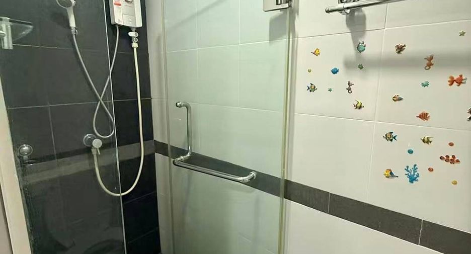 Wohnung zur Miete mit 2 Zimmer in Ratchathewi, Bangkok