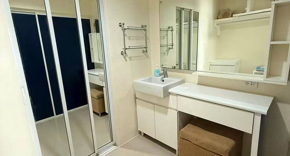 Wohnung zur Miete mit 2 Zimmer in Ratchathewi, Bangkok