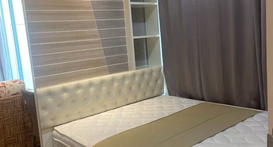 For rent 2 ベッドルーム condo in Phra Khanong, Bangkok