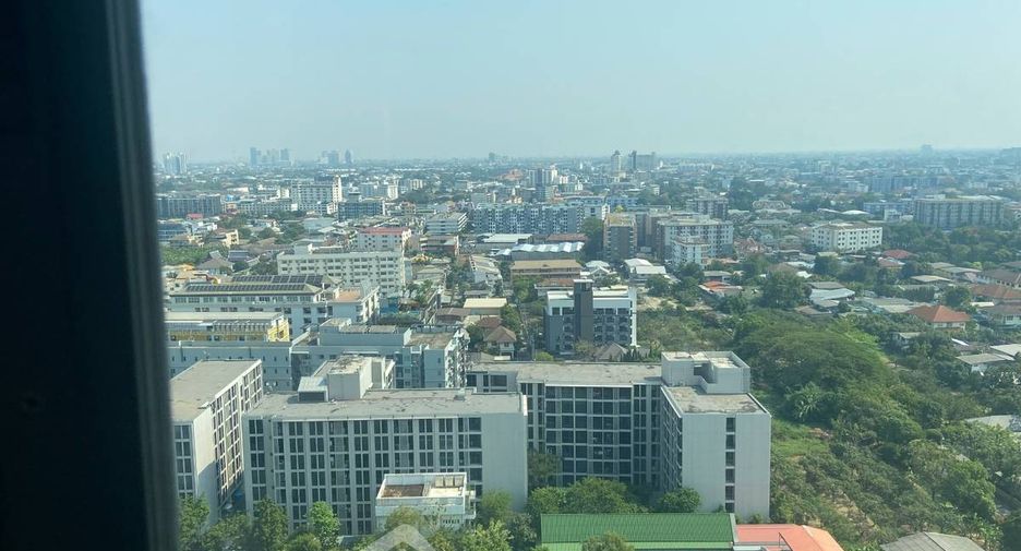 For rent 2 ベッドルーム condo in Phra Khanong, Bangkok