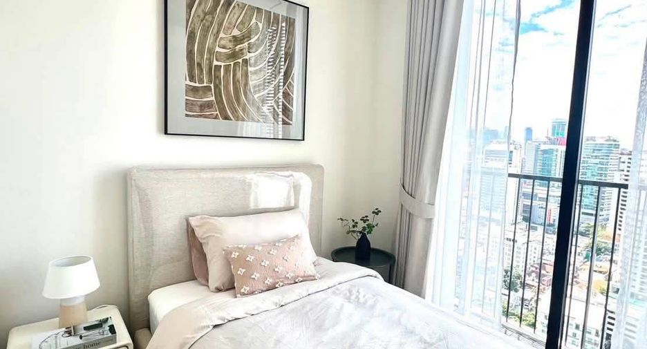 For rent 2 bedrooms condo in Watthana, Bangkok