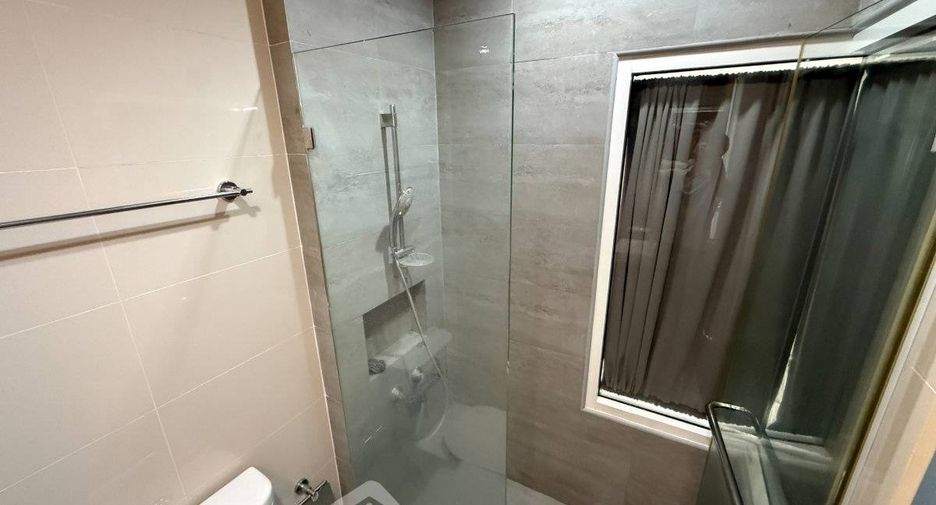 For rent 2 bedrooms condo in Ratchathewi, Bangkok