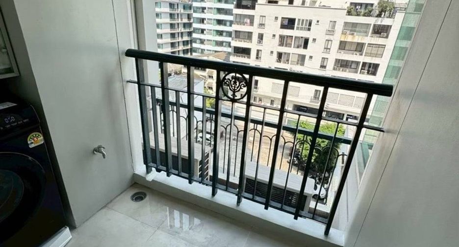 For rent 1 bed condo in Watthana, Bangkok
