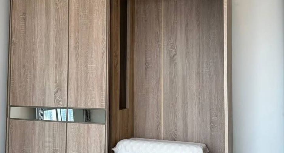 For rent 1 bed condo in Huai Khwang, Bangkok