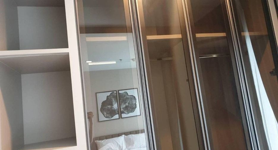 Wohnung zur Miete mit 1 Zimmer in Pathum Wan, Bangkok