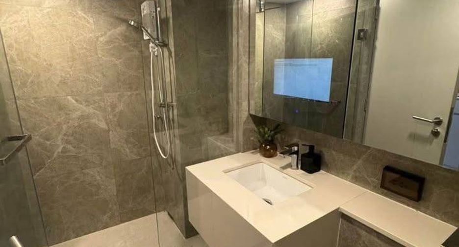 Wohnung zur Miete mit 1 Zimmer in Huai Khwang, Bangkok