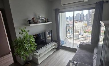 Аренда 2 спальни кондо в Пхра Кханонг, Бангкок