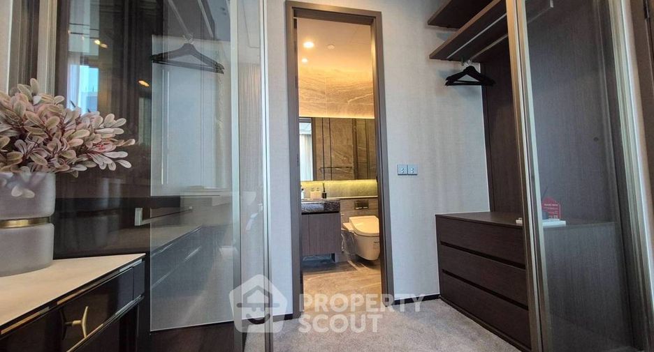 For rent 1 bed condo in Khlong Toei, Bangkok