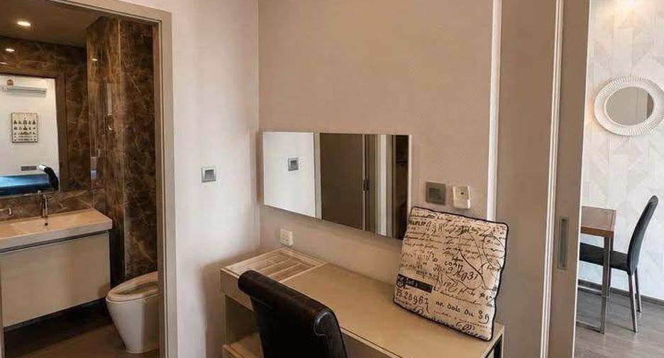 Wohnung zur Miete mit 1 Zimmer in Pathum Wan, Bangkok
