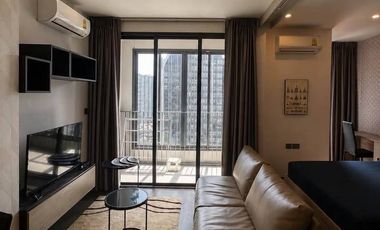 Wohnung zur Miete mit 1 Zimmer in Pathum Wan, Bangkok