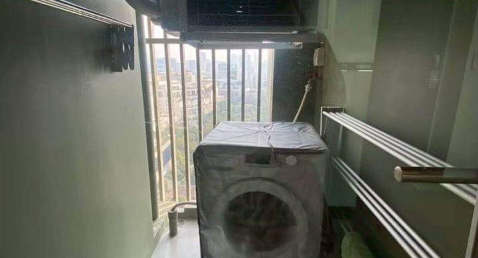 For rent 1 bed condo in Pathum Wan, Bangkok