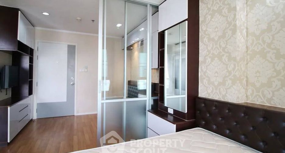 À louer 1 chambre condo à Huai Khwang, Bangkok