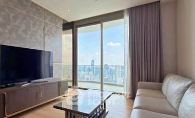 For rent 3 bedrooms condo in Khlong San, Bangkok