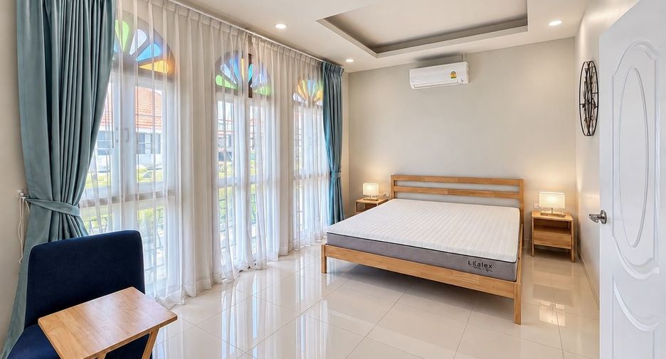 For sale 4 bedrooms house in Mueang Phuket, Phuket