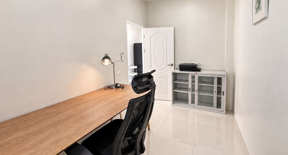 For sale 4 bedrooms house in Mueang Phuket, Phuket