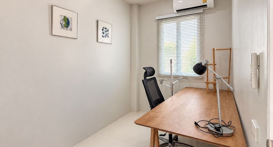 For sale 4 bedrooms house in Mueang Phuket, Phuket