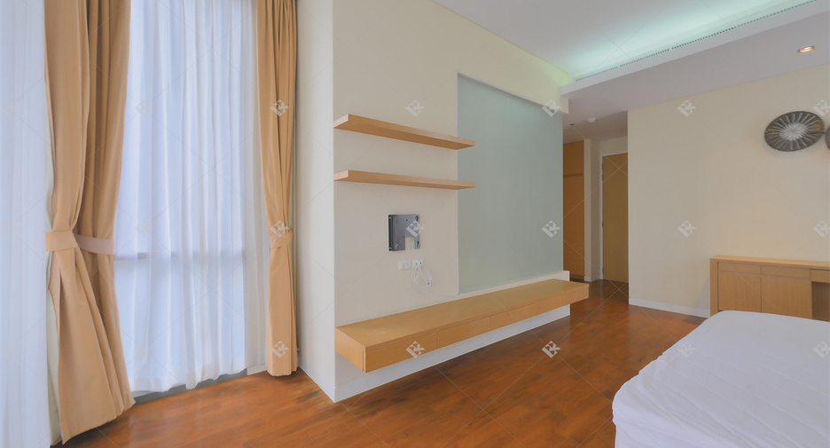 Condo en alquiler de 2 habitaciones en Khlong Toei, Bangkok