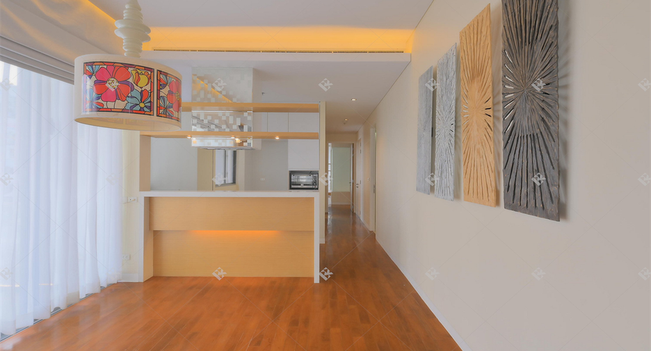 Condo en alquiler de 2 habitaciones en Khlong Toei, Bangkok