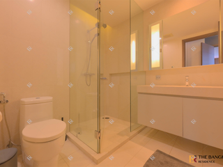 For sale 2 bedrooms condo in Watthana, Bangkok