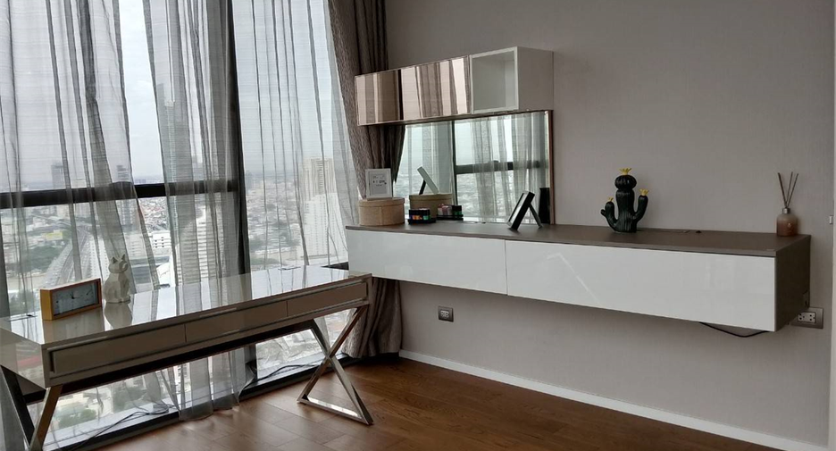 Condo en alquiler de 2 habitaciones en Sathon, Bangkok
