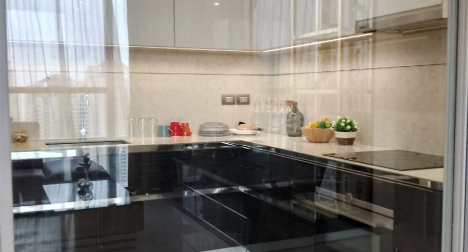 Condo en alquiler de 2 habitaciones en Sathon, Bangkok